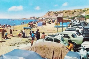 Postkarte - Porto Empedocle (Agrigento ) - Lido Tritone - 1975 - Bild 1 von 2