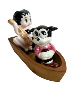 Rare Betty Boop & Bimbo in Canoe Salt & Pepper Shakers 1981 Vandor - Picture 1 of 9