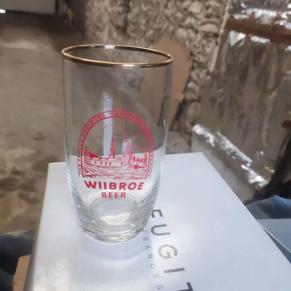 VERRE  A BIERE PUBLICITAIRE BAR WIIBROE  BEER - Photo 1/1