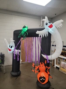 Used 7.5 Ft Halloween Inflatable Archway w/ Spider & Ghost Decorations Arch Read - Bild 1 von 1