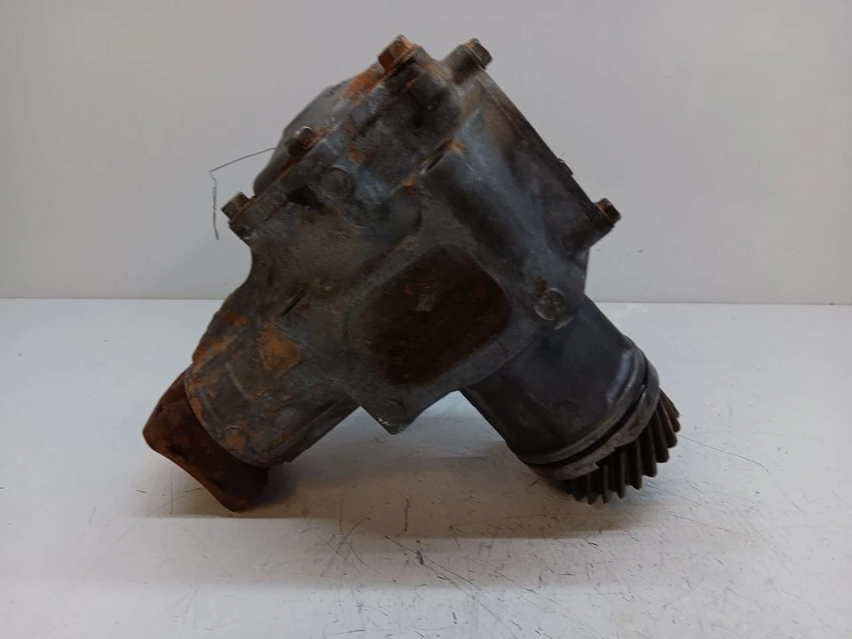 Transfer Case Automatic Transmission Fits 99-01 Honda CR-V OEM - Image 1 of 4