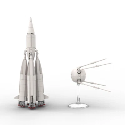 MOC: 2-in-1 R-7 Rocket 8K71PS and Artificial Earth Satellite Model 541 Pieces - Image 1 of 4