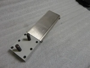 Graco Modul Applikator 8" Kinki Heißschmelzsysteme hinten - Originalteil 569228 - Bild 1 von 7