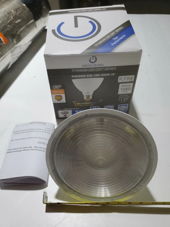 6) Green Creative 13W LED Light Bulbs Dimmable Flood PAR30 Short Neck 3000K 25° - Image 1 of 4