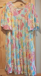 Go Softly Patio Muumu Haus Kleid bunt Blumenmuster atmungsaktiv Gazy Oma M - Bild 1 von 9