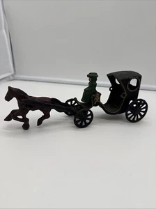 Vintage/Antique Cast Iron Horse And Buggy W/Passenger - Picture 1 of 7