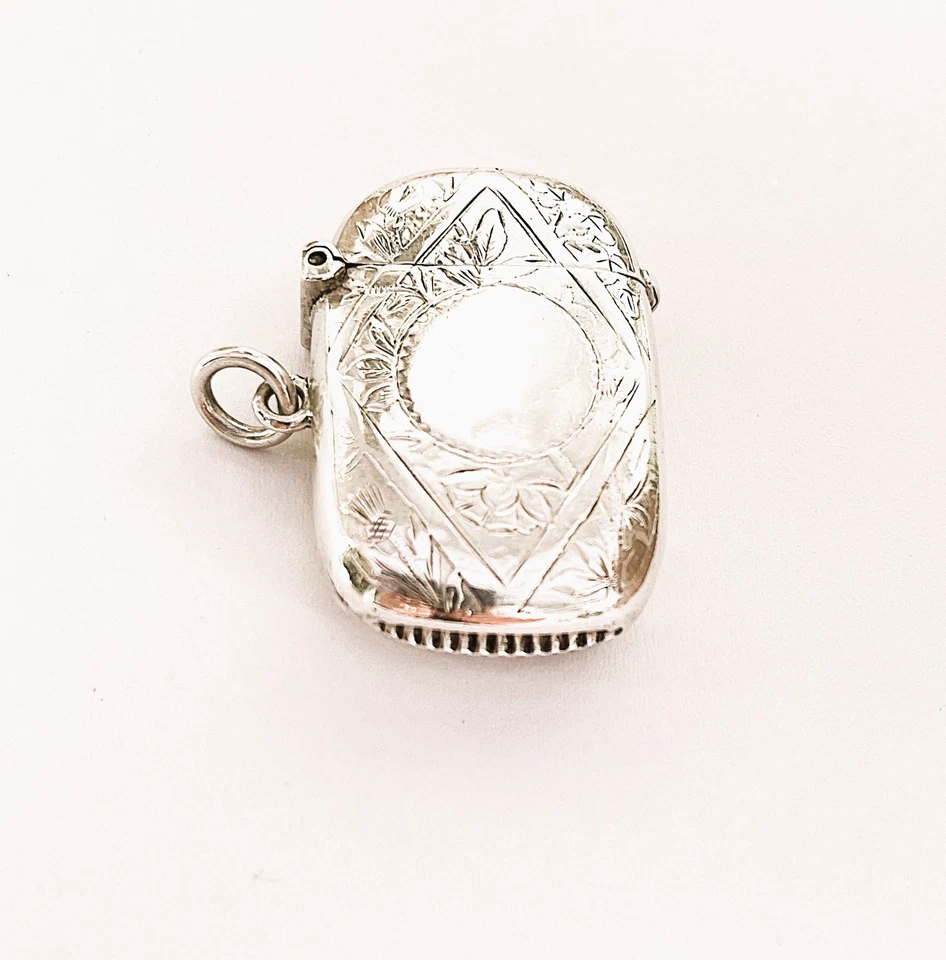 Unusual Edwardian Solid Silver Petite Vesta Case - Birmingham 1905 - A/F - Image 1 of 4
