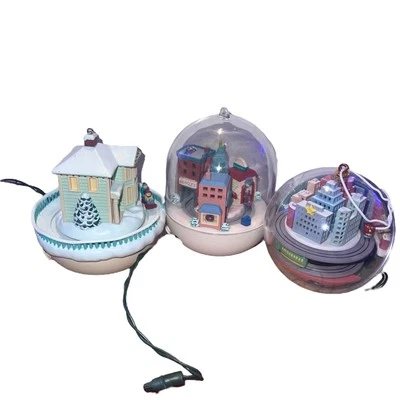 Lot 3 Hallmark Keepsake 1993 LAST MINUTE SHOPPING Magic Light Motion Ornament - Image 1 of 4