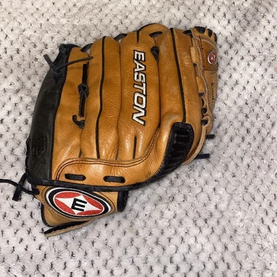 EASTON USA Steer Hide.Ideal natural.Sistema de ajuste. Patrón 13" NIF-13.  Foto 1 de 4