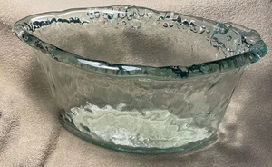 Jarrón de vidrio artístico con textura de forma libre borde de hielo ovalado verde aguamarina centro de mesa escultural - Imagen 1 de 5