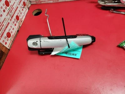 Manija de puerta del conductor montaje exterior puerta delantera se adapta 08-15 SCION XB 183032 Foto 1 de 4