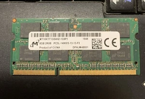 Micron 8 GB 1Rx8 PC3L-14900S MT16KTF1G64HZ-1G9P1 SO-DIMM - Foto 1 di 1
