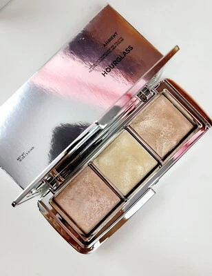 HOURGLASS Ambient Metallic Strobe Lighting Palette new - Image 1 of 3