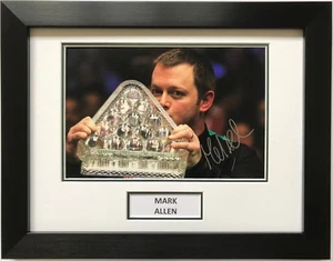 FOTO ENMARCADA FIRMADA A MANO DE MARK ALLEN BILLAR 1. - Imagen 1 de 1