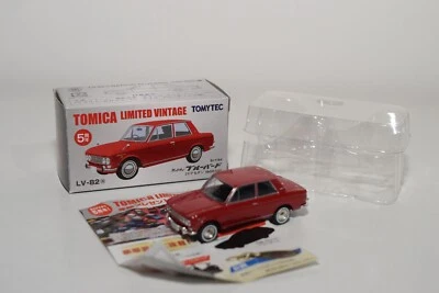 A94 1:64 3 INCH TOMICA TOMY VINTAGE LV-82A DATSUN BLUEBIRD 1600 SSS RED MIB - Immagine 1 di 4
