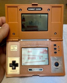 Nintendo Donkey Kong Game Watch DK-52 1982 Multi-Screen