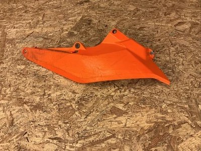 2015 KTM 450 SX-F OEM AIRBOX AIR CLEANER FILTER BOX COVER TRIM 7900600700028A - Image 1 of 4