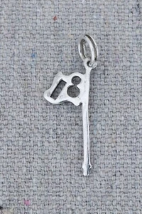 Vintage Sterling Silver 18th Hole Golf Flag Pole Pin Flagstick Charm Pendant - Picture 1 of 5