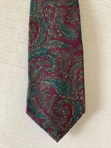Haggar Imperial Men's Necktie Tie Silk Made in USA Red Green Tan Paisley - Picture 1 of 6