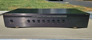 Russound PRO-8 HP Zwölf Paar Lautsprecher Selektor, Impedanz passend 100 Watt/Kanal - Bild 1 von 5