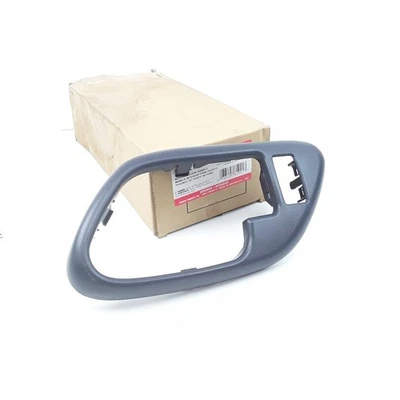 Interior Door Handle Bezel Front Left Fit Chevrolet C1500 1996-98 GMC Yukon 1995 - Image 1 of 4