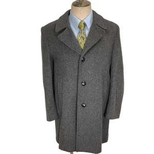 Towncraft Overcoat Men 40R Gray Blanket Liner 3 Button Wool Nylon USA VTG - Picture 1 of 14