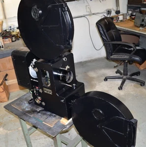 Holmes 35mm portable Sound Motion Picture Projector -Fully Serviced - Picture 1 of 13
