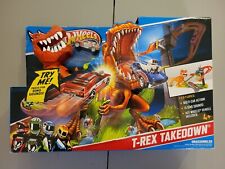 2011 Hot Wheels T-Rex Takedown Track Play Set Dino Sounds 18 Cars - Sealed  Rare