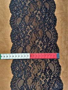 Elastische Spitze 1m schwarz Meterware Spitzenborte mit Bogenabschluss 17cm - Bild 1 von 1