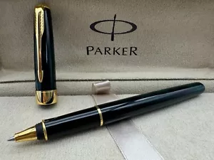 H-Quality Parker Vintage Sonnet Series Rollerball Pen Green Color 0.5mm nib - Picture 1 of 5