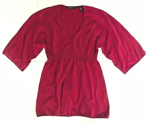 LORD & TAYLOR RED lightweight CASHMERE V neck 3/4 sleeve SWEATER XS S $169 - Picture 1 of 3