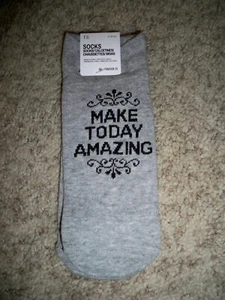 FOREVER 21 MAKE TODAY AMAZING GRAY NO SHOW SOCKS NEW - Picture 1 of 1