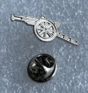 Very Rare Arsenal Supporter Large Enamel Badge - Medium Silver Canon Collectible - Picture 1 of 1
