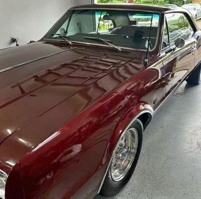1966 Oldsmobile Cutlass V8, PS, двойной выхлоп, сварные колеса - Изображение 1 из 4