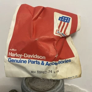 Genuine Harley Davidson License Plate Support Bracket P/N: 59982-74 OEM NOS - Picture 1 of 5