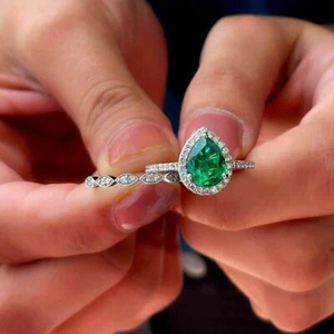 2 Carat Pear Cut Green Emerald Bridal Set Lab-Created Ring 14K White Gold Plated - Picture 1 of 6