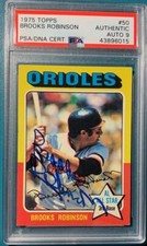 1975 Topps Baseball #50 Brooks Robinson PSA Authentic Autograph Grade 9