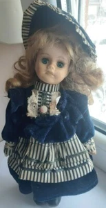 VINTAGE RARE CERAMICS GIRL IN DRESS TOY DOLL RETRO KERAMIK PUPPE - Picture 1 of 12