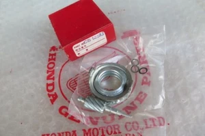 HONDA CB125 CB175 CB125 K3-K5 CB175 K3-K5 SPEEDOMETER GEAR DRIVE NOS JP - Picture 1 of 5