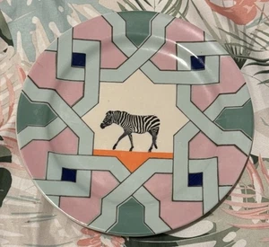 ANTHROPOLOGIE Narrative Dessert Story Fliesen Teller Zebra 8 1/4" Rarität! - Bild 1 von 3