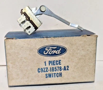 INTERRUPTOR VENTILADOR CALEFACCIÓN FORD 1969-1970 MUSTANG C9ZZ18578A2 NUEVO DE STOCK Foto 1 de 4