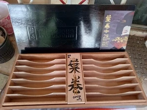 Viaje Cigar Co. "The Geisha" Empty Cigar Box W/Inserts 17.75" X 8" - Picture 1 of 4