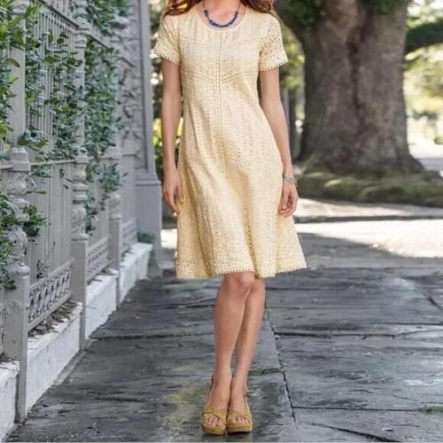 OFF WHITE Sundance Eyelet River Cotton Cream Off White Short Sleeve Shift Dress Size 4