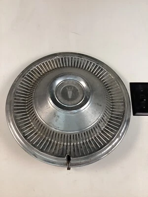 1968 - 1969 Ford LTD Galaxie 500 calota aro roda tampa cubo 15" OEM vintage - Imagem 1 de 2