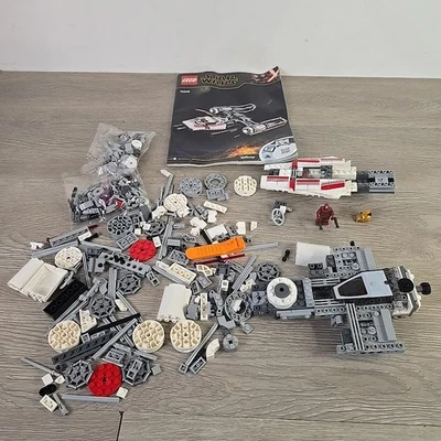 LEGO Star Wars Y Wing Starfighter 75249 Rise Skywalker  Incomplete - Image 1 of 4