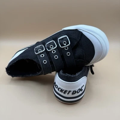 Rocket Dog 女式扣黑白鞋 7 码 — 第 1/4 张图片