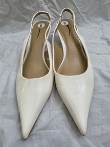 Scarpe decolte con tacco a gattino Express 8 slingback pelle verniciata avorio 126023 nuove senza etichette - Foto 1 di 4