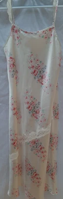 розовый intates женщин ночная рубашка скольжения сорочка M цветочный шелковистый кружевной nightie - Изображение 1 из 4