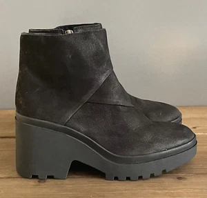 Eileen Fisher Women's Kard Ankle Booties Size 8 Black Nubuck Leather Block Heel - Picture 1 of 17