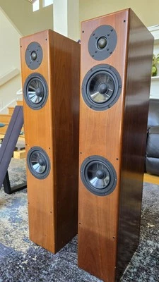 Vienna Acoustics Mozart Grand Speakers - Image 1 of 4